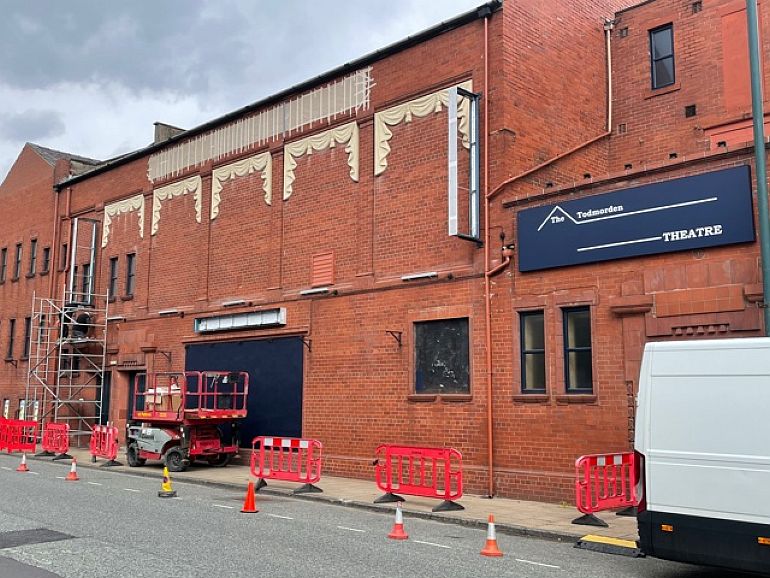 Todmorden Hippodrome Before Makeover in May 2021